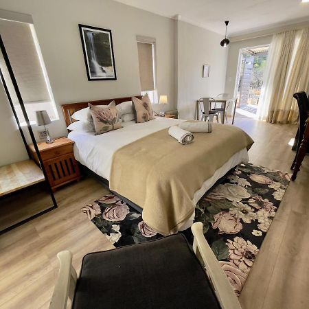 Meander Stay Кларенс Екстериор снимка