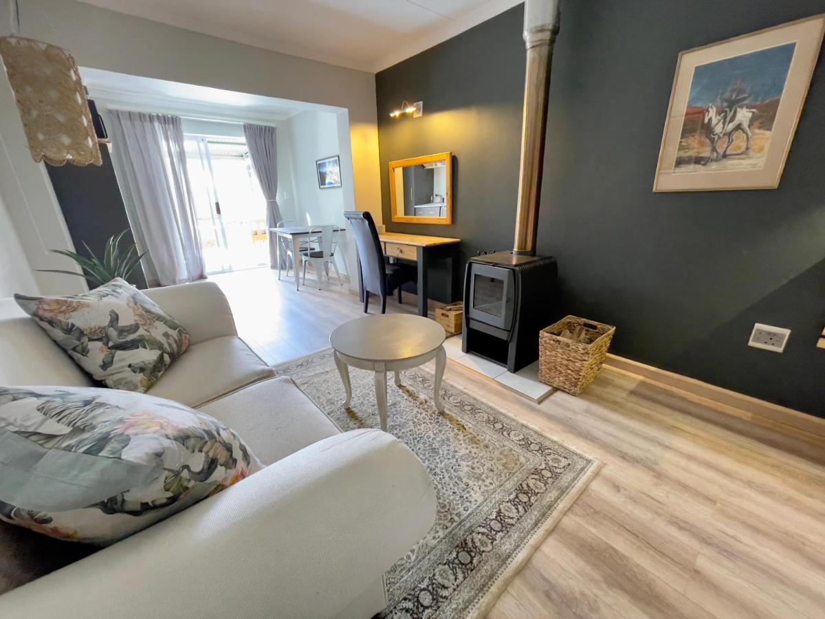 Meander Stay Кларенс Екстериор снимка