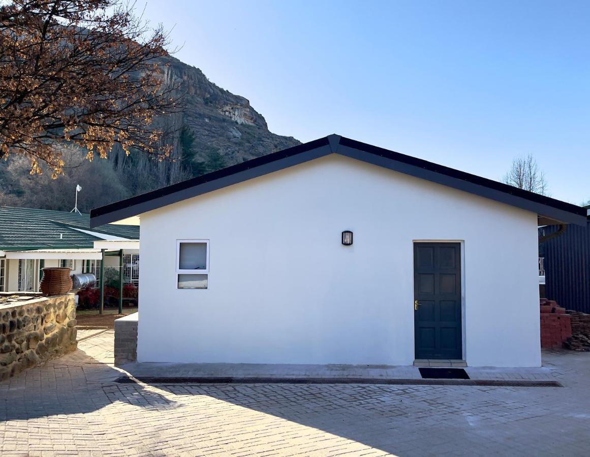 Meander Stay Кларенс Екстериор снимка